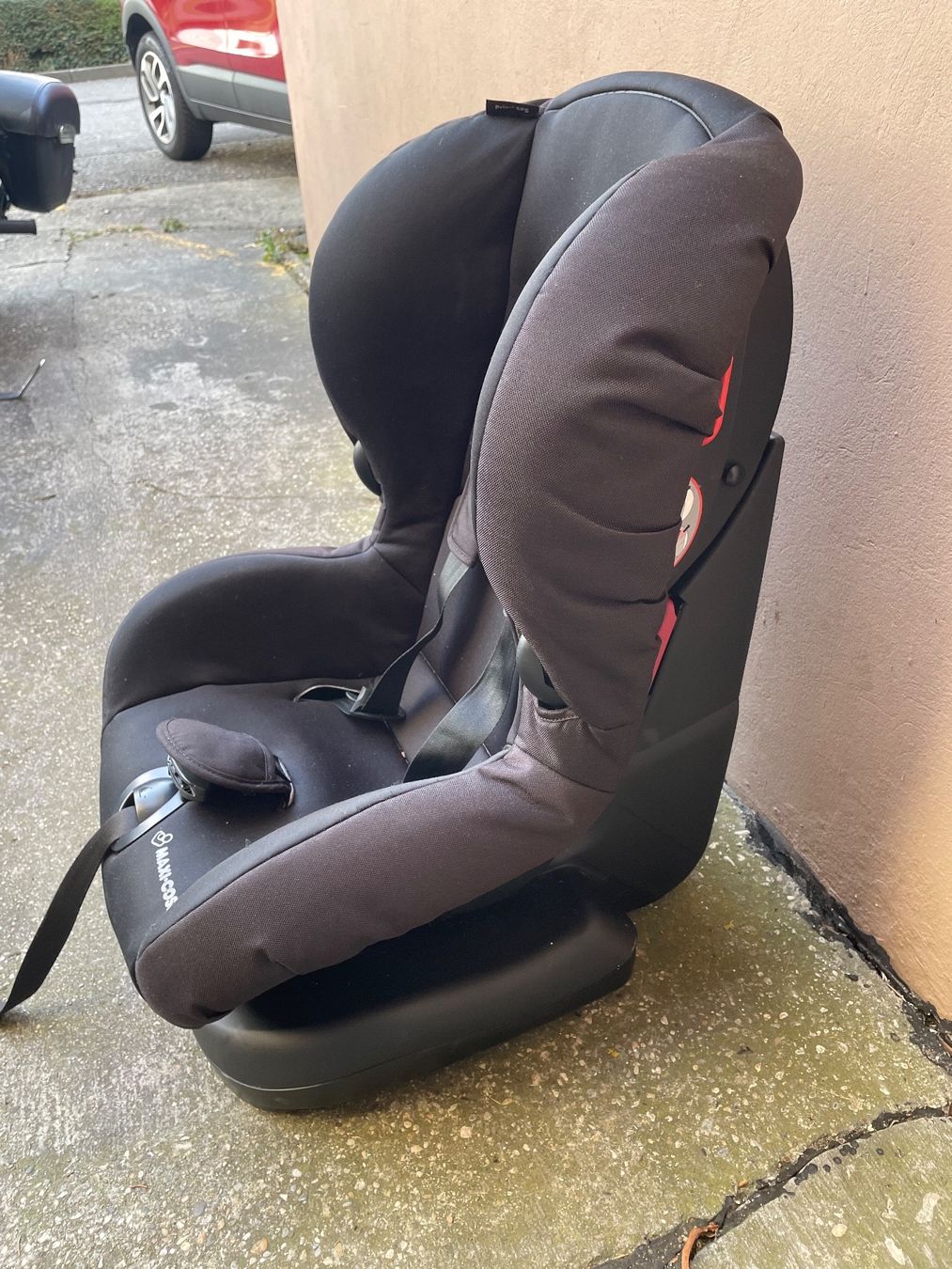 Maxi-Cosi Seggiolini per auto: Maxicosi baby seat – Usato da Biel/Bienne venduto da yuliyabiel 1
