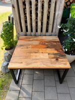 Couchtisch aus Massivholz