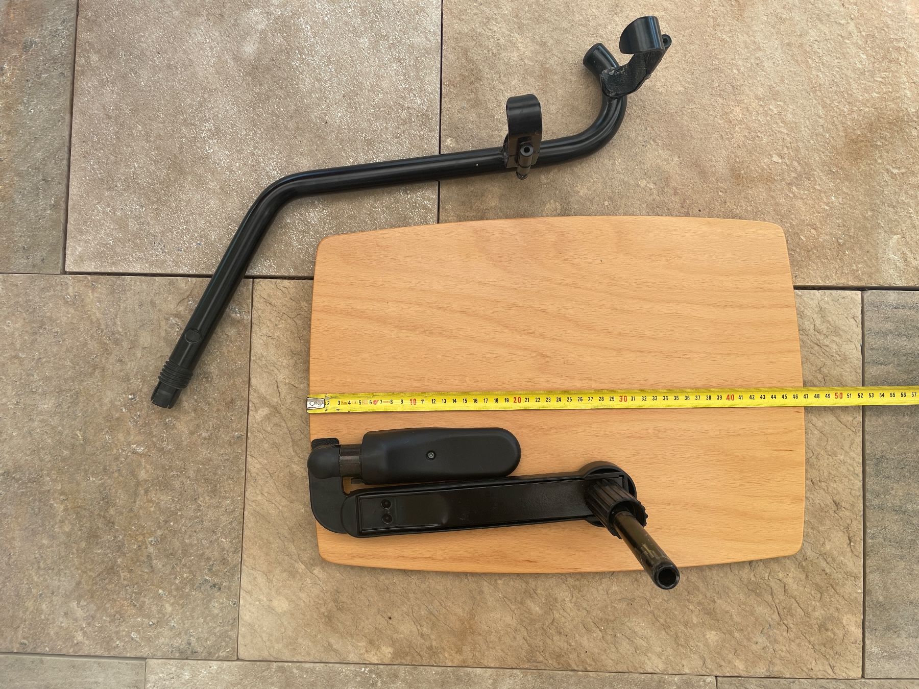 Stressless Poltrone: Multifunktionstisch für Stressless Sessel – Usato da Wolfhausen venduto da Mawere 2