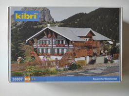 Bauernhof Simmental, Bausatz von Kibri H0, Fabrikneu