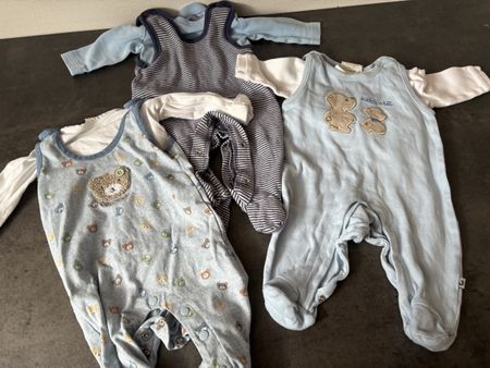 Set Babykleidung im Windelbereich knöpfbar, Gr.56