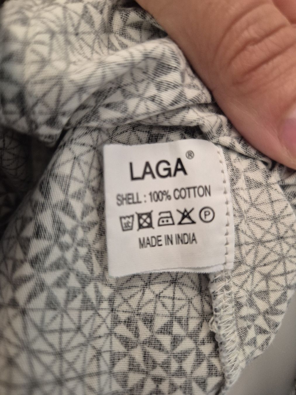 Camicette: LAGA Geometric Print Button-Up Shirt Size S – Nuovo (secondo la descrizione) da Altendorf venduto da UpcyclingByElena 3