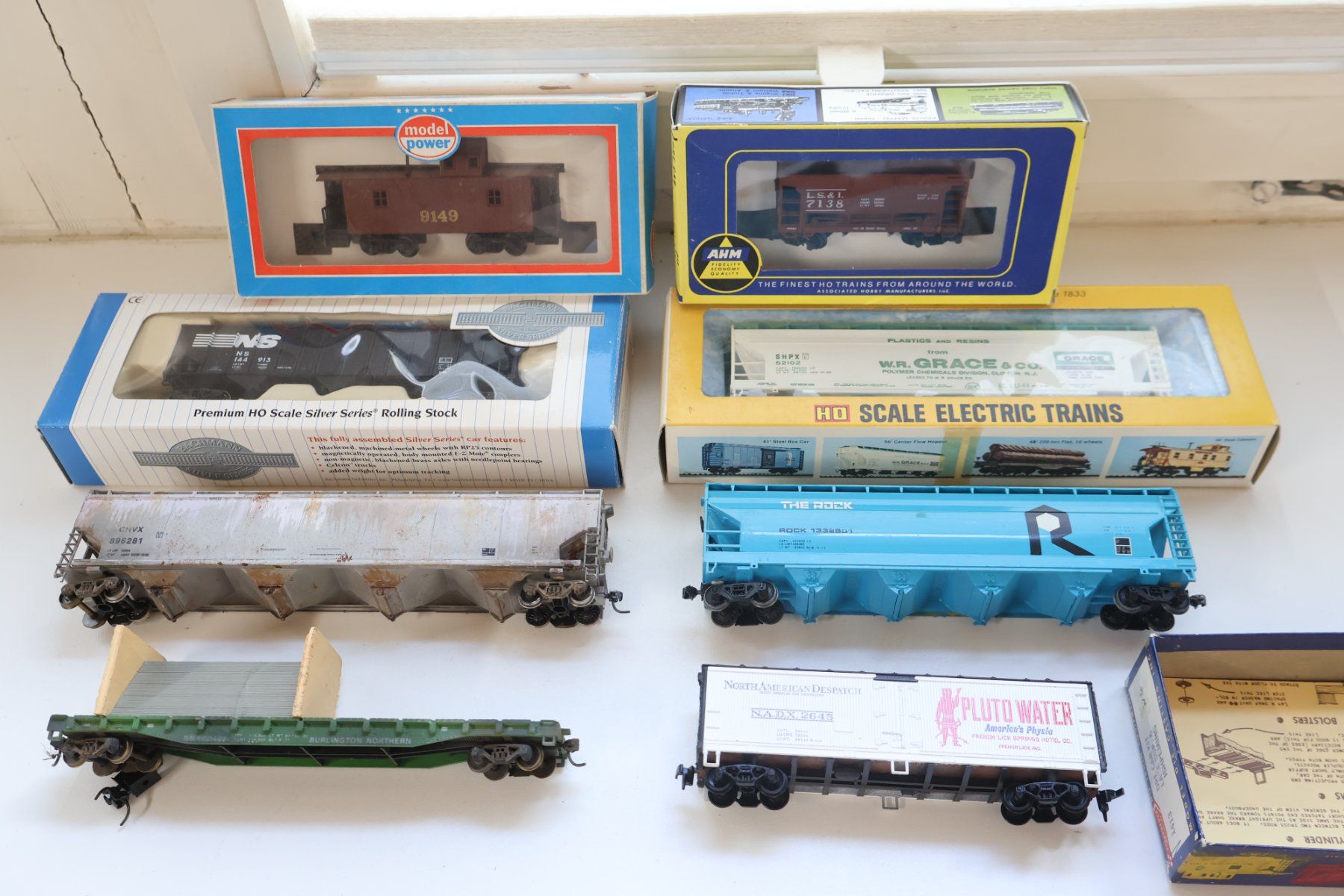 Modellini di ferrovie: Bachmann & Co - 8 x US Güterwagen Set - H0 – Usato da Winterthur venduto da Monstera 1