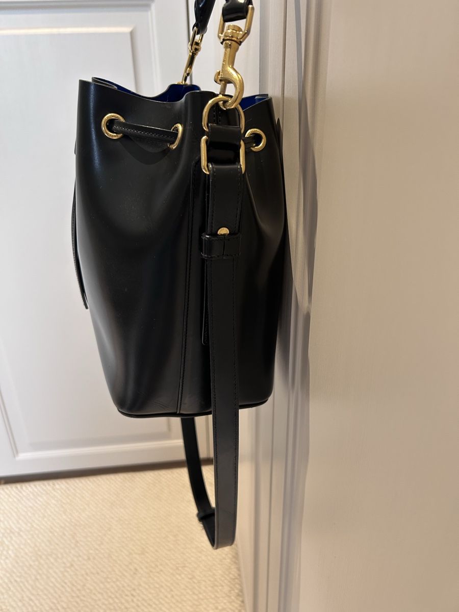 Sonstige Kleidung & Accessoires: Saint Laurent Bucket Bag with strap – Gebraucht aus Zürich von JLaurenti 1