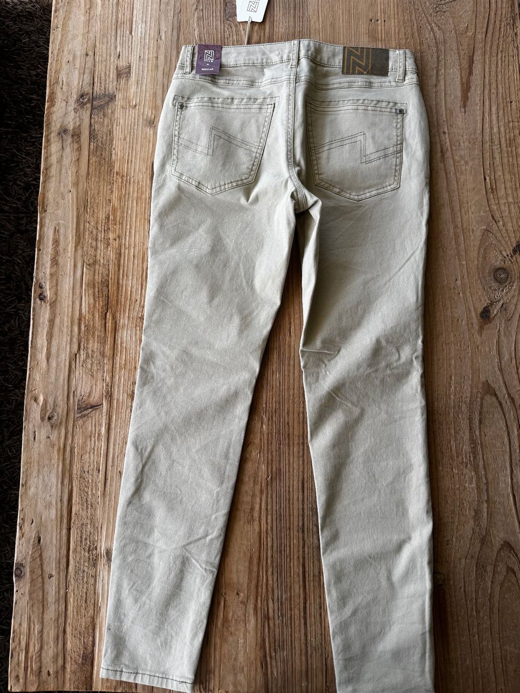Nile Pantaloni: Neu Nile Hose Gr. M Baumwolle Polyester Elasth. FarbeDessert – Nuovo (secondo la descrizione) da Kirchdorf AG venduto da coco123 2