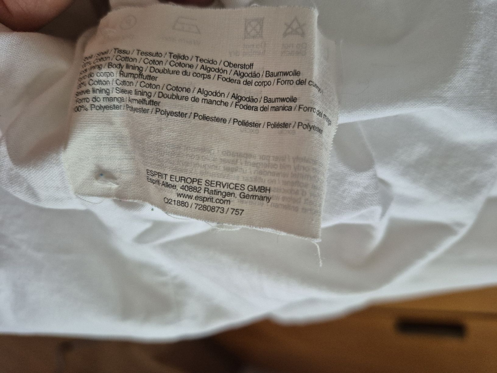 Esprit Cappotti: Esprit Damen Trenchcoat, Gr. 40 weiss – Usato da Thun venduto da Reb80 5