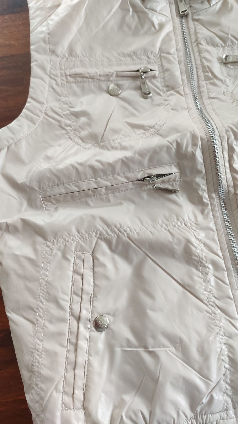 Altro abbigliamento per bambino: Jilet Neu, Grösse 176 – Nuovo (secondo la descrizione) da Wohlen AG venduto da art_9qvl 2