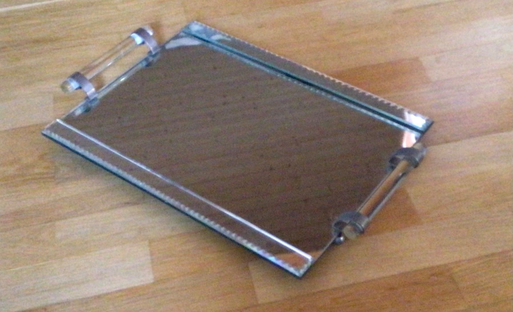 Piatti di portata: Vintage Tablett aus Glas – Usato da Kleinlützel venduto da Clearbam
