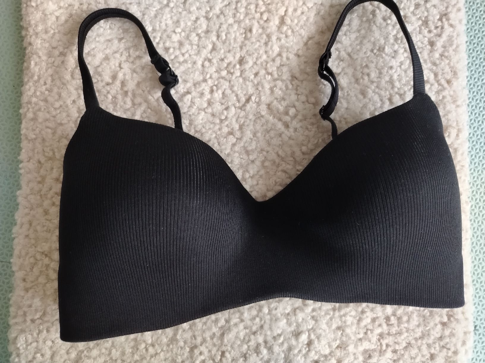 H&M Altra biancheria intima: Neuwertiger BH Bügellos – Nuovo (secondo la descrizione) da Schönenbuch venduto da sop_n7zd