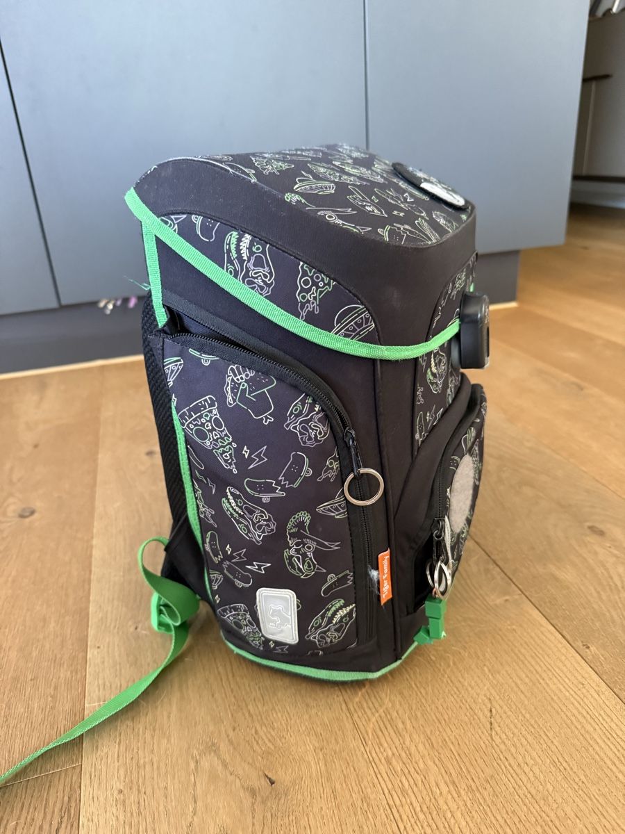 Zaini: Tiger family school backpack  – Usato da Unterägeri venduto da Tommtes 1
