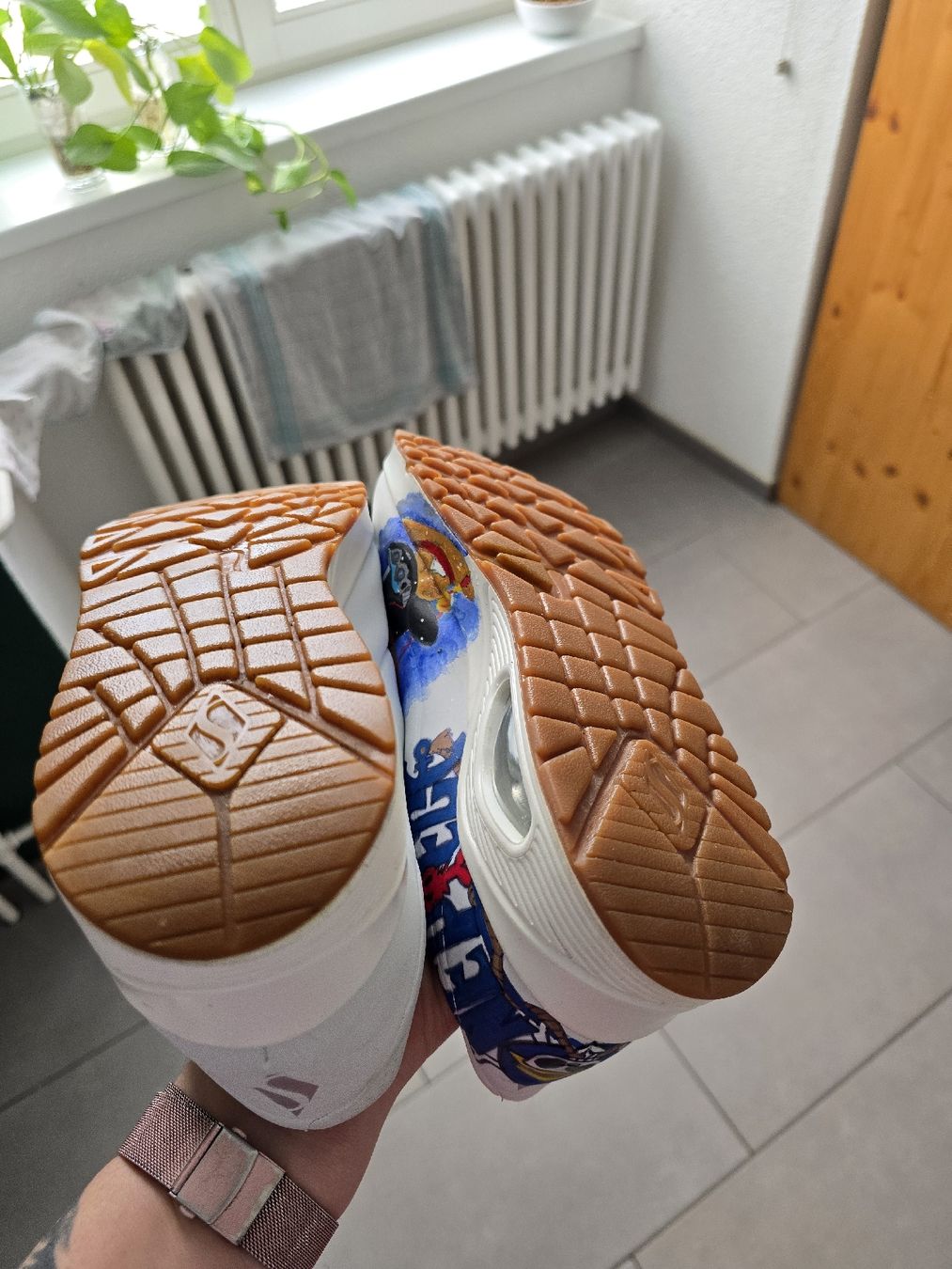 Herrenschuhe: Snikers (One Piece) – Gebraucht aus Klingnau von GiiNii95 2