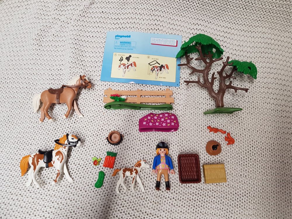  Playmobil Pferde Set mit Zubehör 