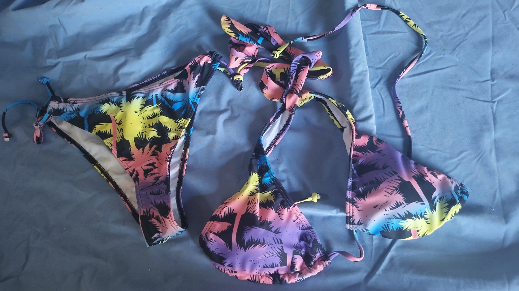 Costumi da bagno & Bikini: Damen Bikini Palmenmuster, Grösse S – Nuovo (secondo la descrizione) da STEFFISBURG venduto da Sumerstorm 2