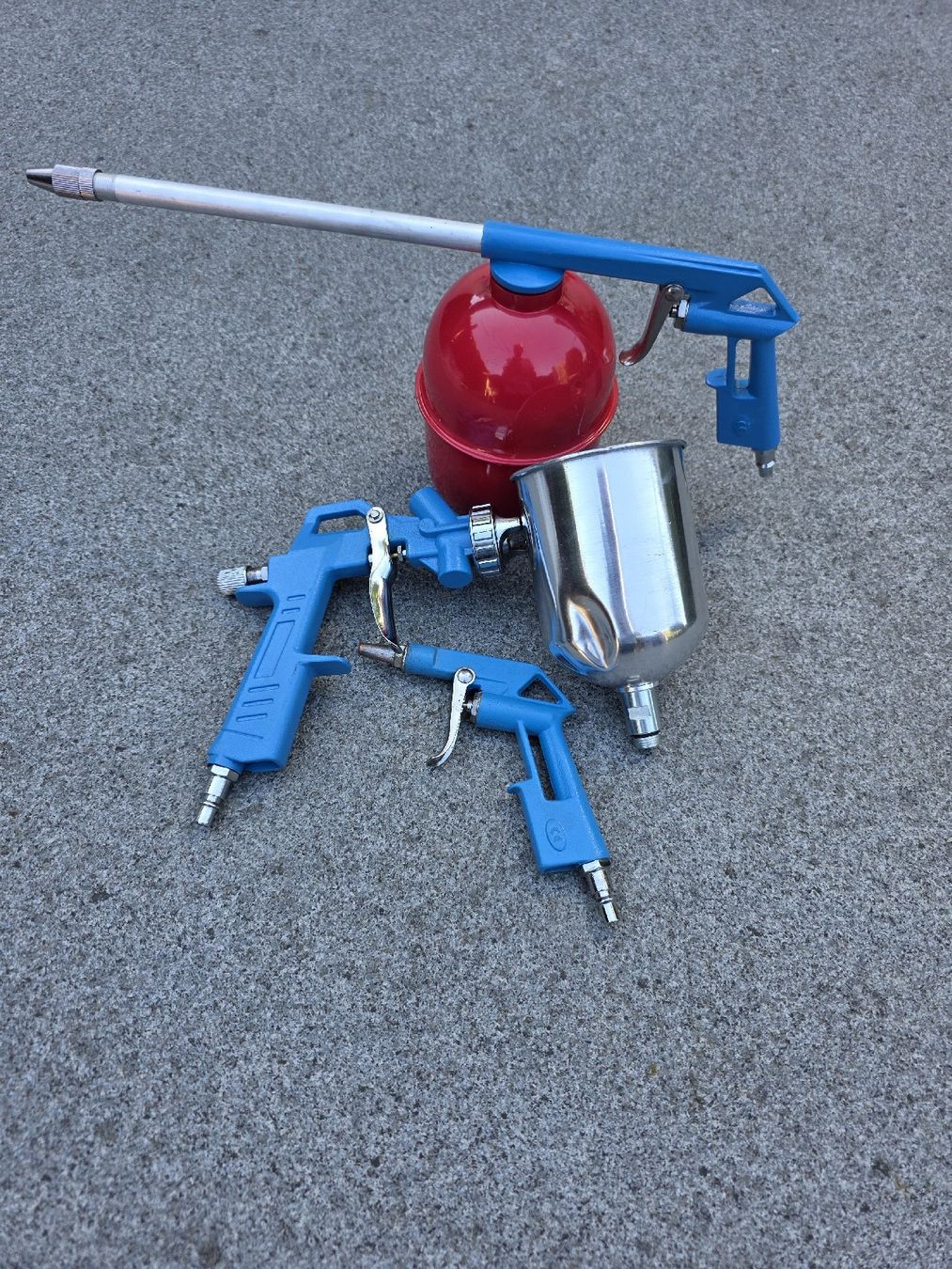 Tecnologia medica: Spritzpistolen Set mit Behälter  – Difettoso da Alberswil venduto da mario889