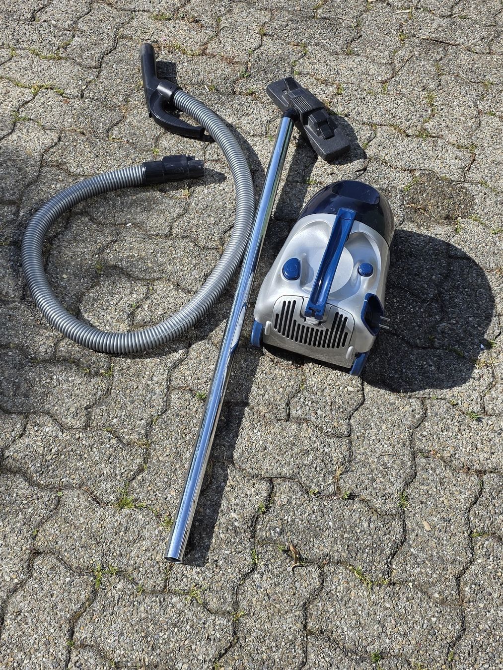 Rotel Aspirapolveri & Accessori: Roter Gremlin Premium Vacuum Cleaner. – Usato da Hinwil venduto da Ehretstock8 1