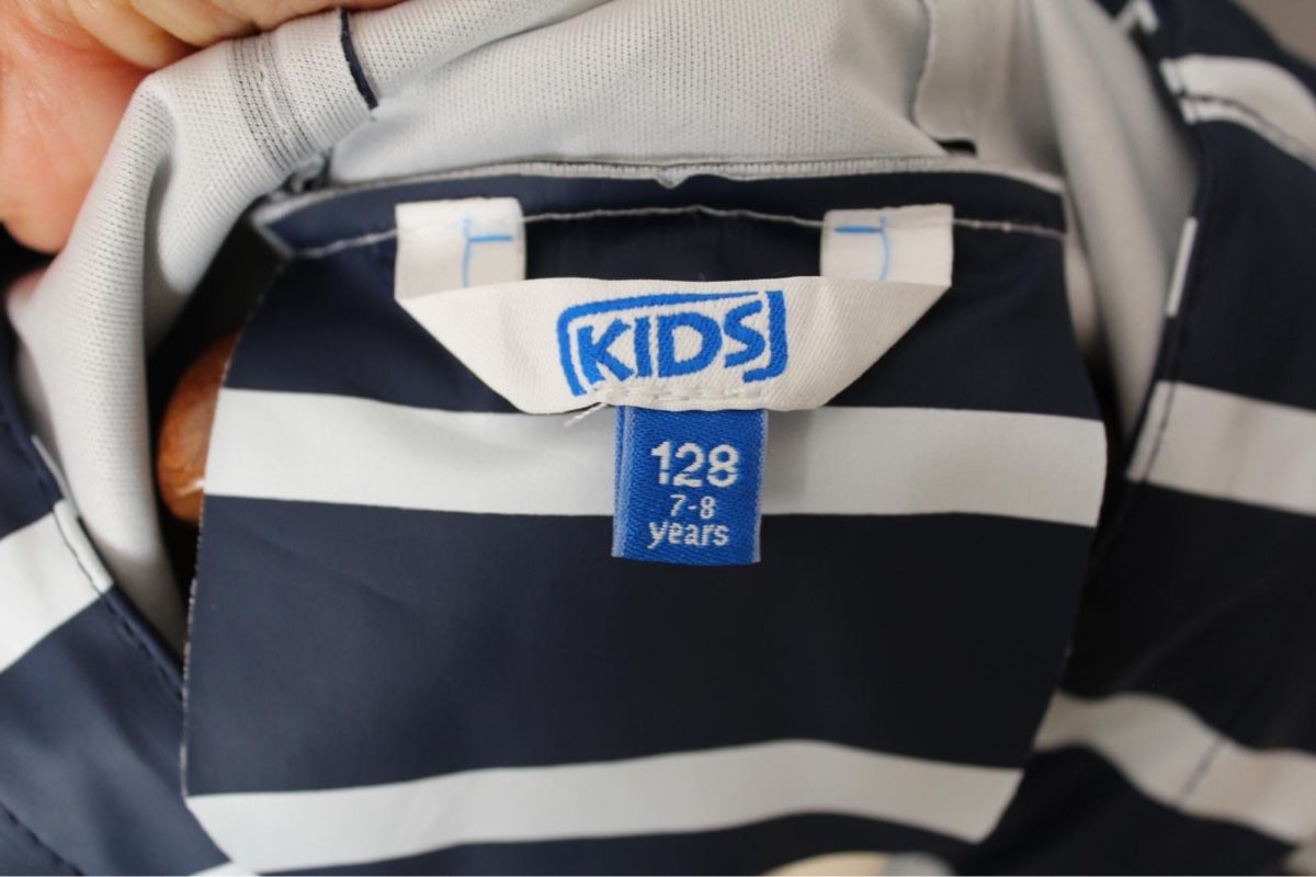 Giacche: un imperméable pour enfant – Usato da Fiez venduto da ws2_gr5z 1