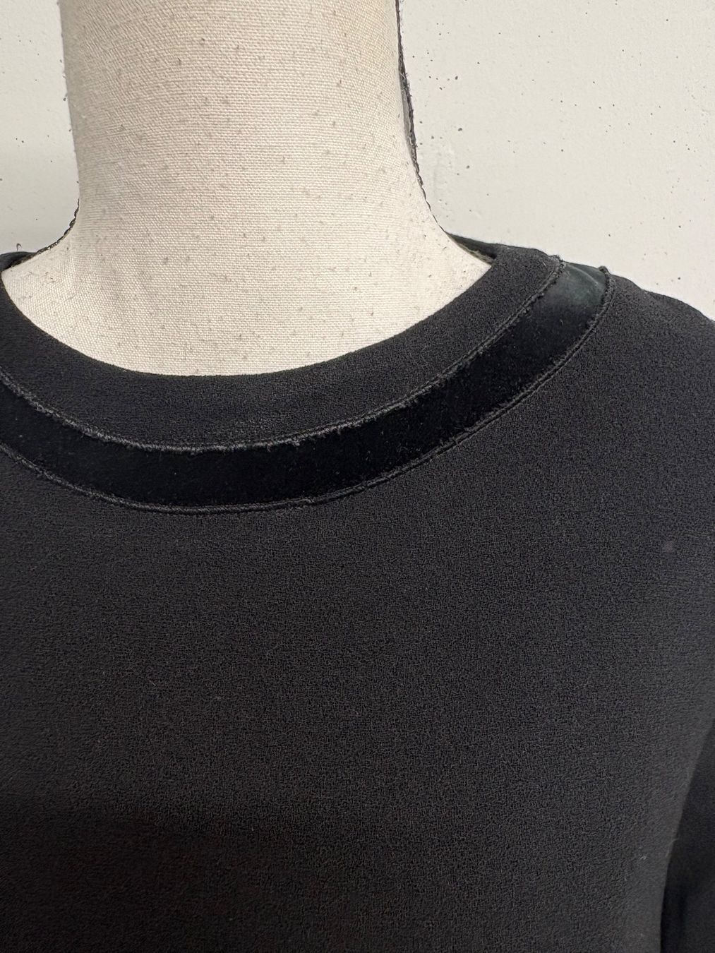Dsquared2 Kleider: DSQUARED2 kurzes Kleid Gr. 36 Wolle Samt Langarm – Neu (gemäss Beschreibung) aus Regensdorf von secondchancefashion 2