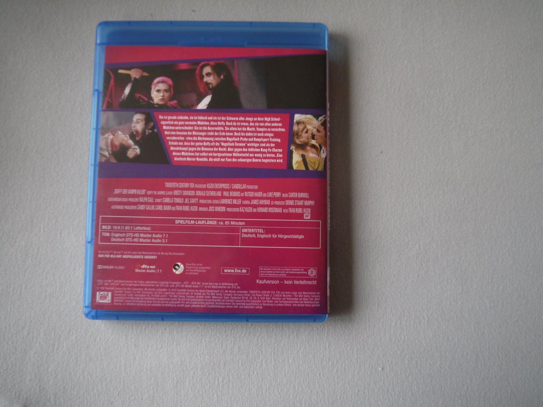 Tutti i DVDs: BUFFY-DER VAMPIR KILLER (1992) - selten – Usato da Hagendorn venduto da Blaf 1