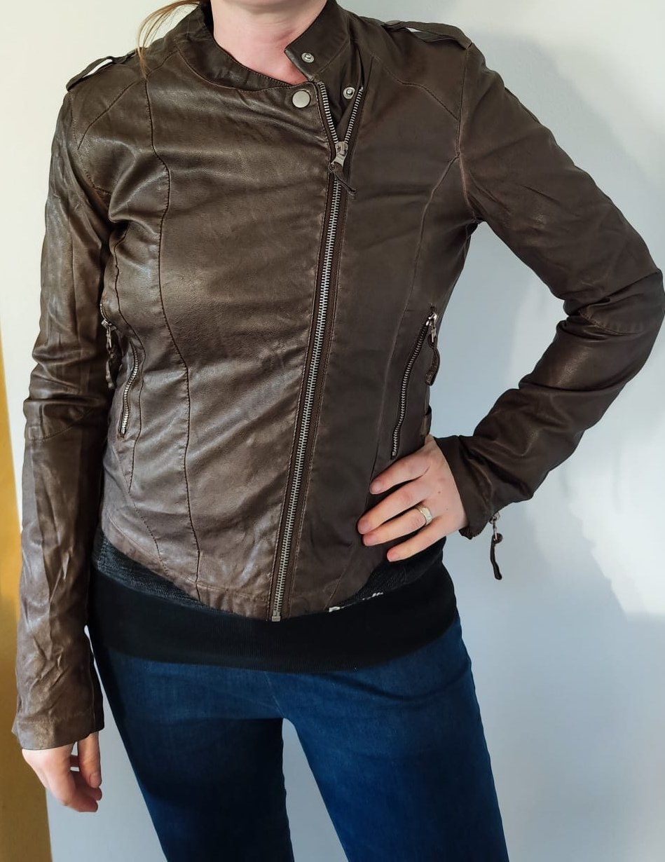 Jacken: Braune Kunstleder Jacke in M – Gebraucht aus Stäfa von basidis 6
