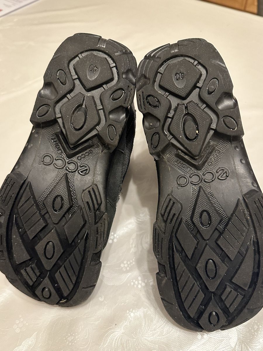 Ecco Scarpe per ragazzi: Chaussures d'hiver ECCO Gore-Tex, pointure 40 – Usato da Marly venduto da Kouli 2