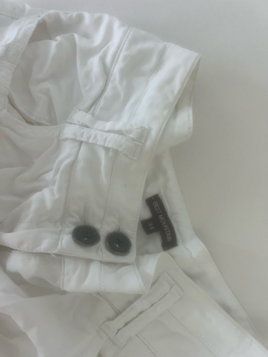 Pantaloni: Damen Shorts weiss Grösse 34  – Usato da Schönenberg ZH venduto da Bosh 1