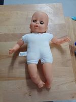Baby Puppe mit Zubehoer
