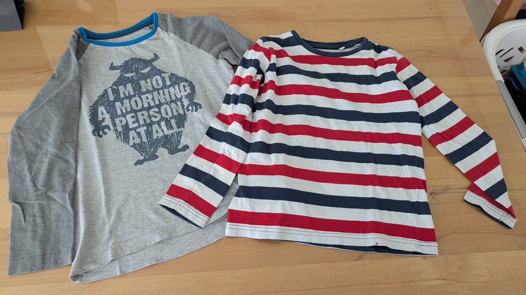 Maglioni & Felpe: Langarmshirt Set - Dünne Pullover - 134 – Usato da Staufen venduto da Fleby84