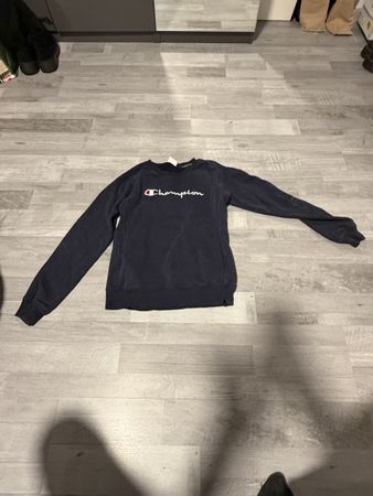 Champion Pullover Gr. S, dunkelblau - Top Zustand!
