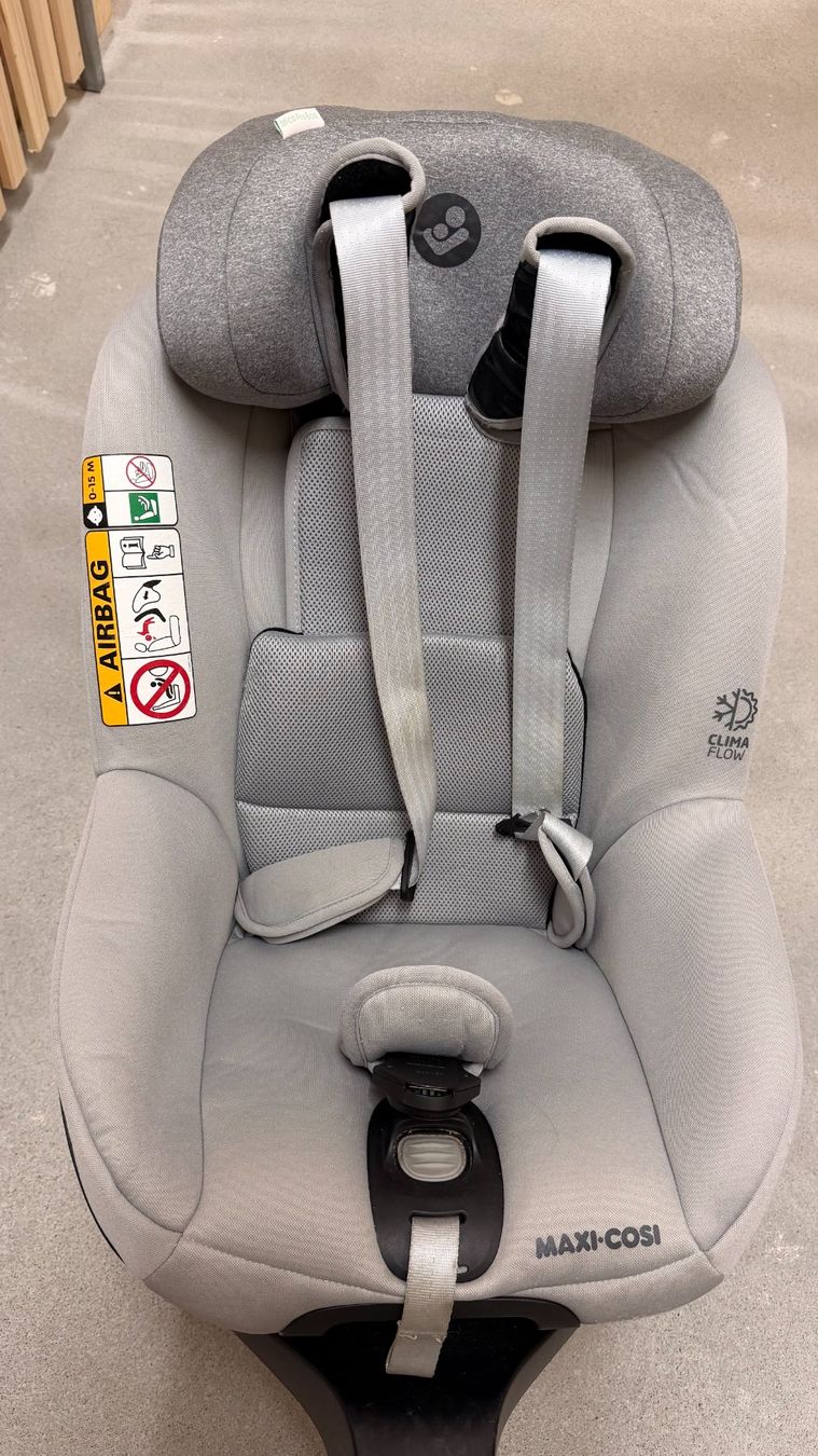 Maxi-Cosi Seggiolini per auto: Maxi-Cosi Mica Eco i-Size Kindersitz – Usato da Gebenstorf venduto da An_1