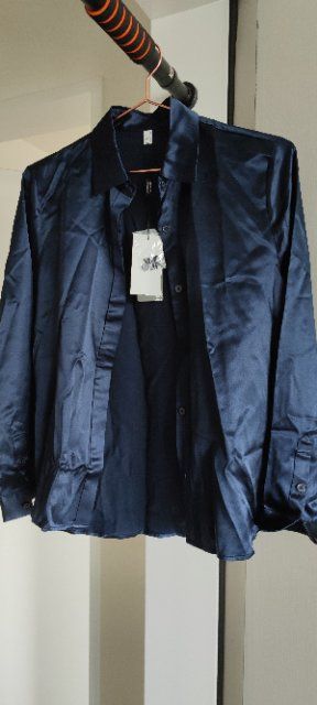 Blusen: NEU Lilly Silk Seidenbluse mit Originalverpackung – Neu und originalverpackt aus Zug von vik_8fdf 3
