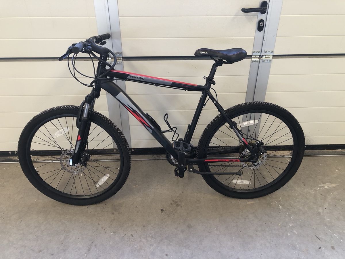 Velos: Vélo vtt  – Gebraucht aus Lossy von Bmwpassion