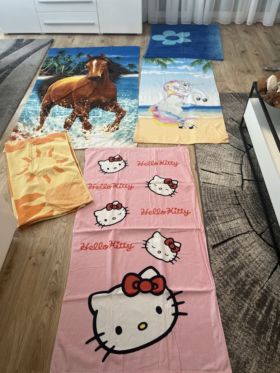 Badetücher: 5 Badetücher - Hello Kitty, Pferd, Einhorn uvm. – Neu (gemäss Beschreibung) aus Herrenhof von Einkaufswagen01