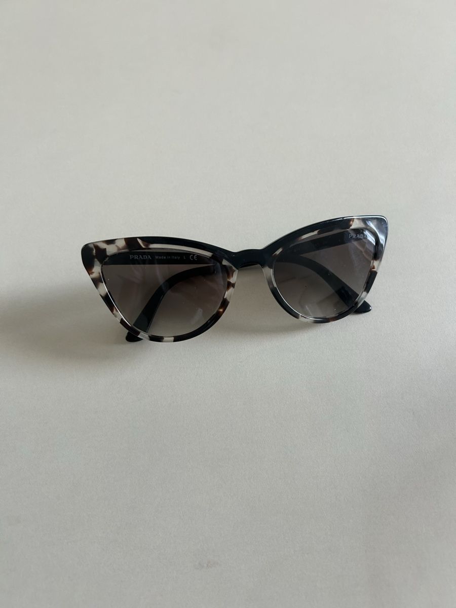 Prada Lunettes & Verres: Sonnenbrille Prada – D'occasion à Zürich par aglier 1