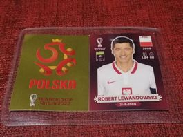 Panini WM 2022 LEWANDOWSKI und WAPPEN POL