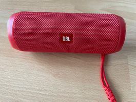 JBL Flip 4 rot