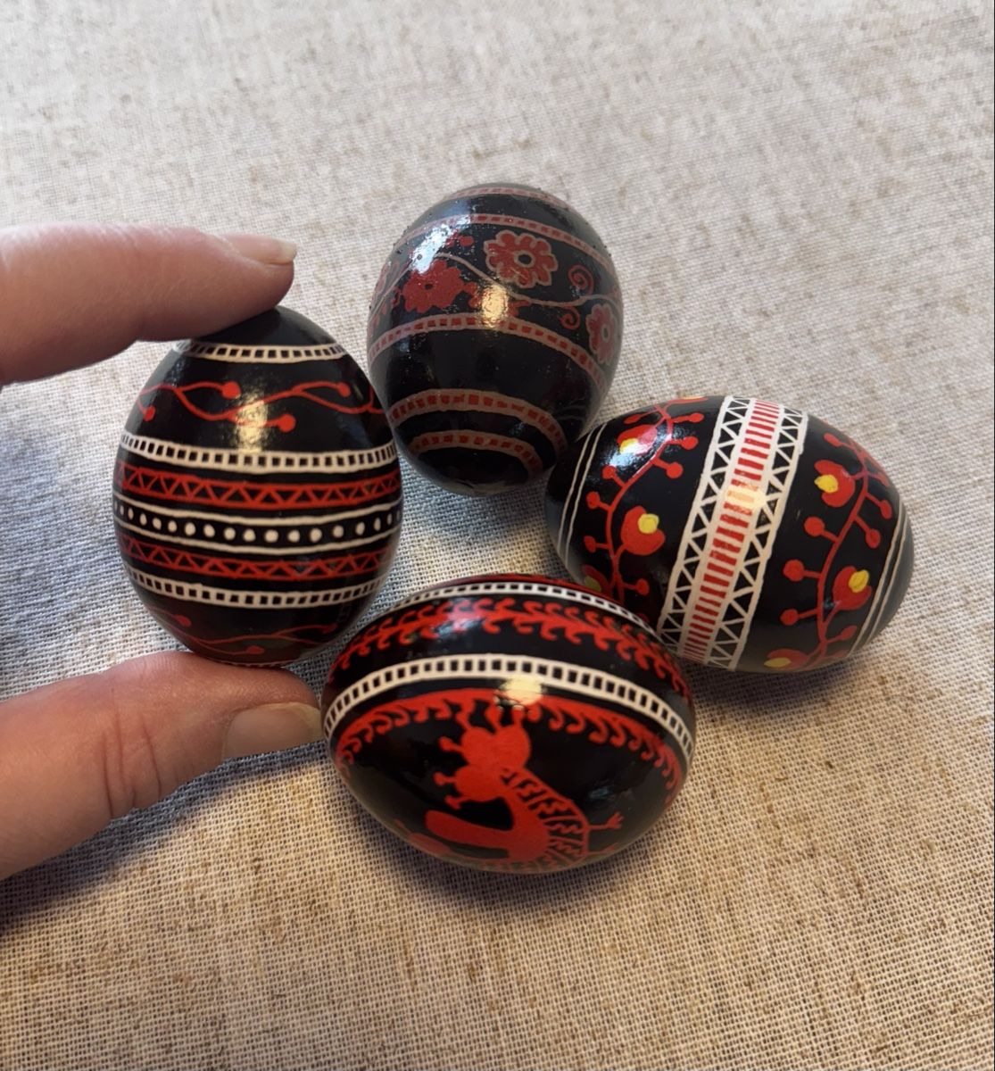 Tutte le decorazioni: Ostereier Pysanka 3-er Set – Nuovo e nell'imballaggio originale da Zürich venduto da iry_9mbn 1