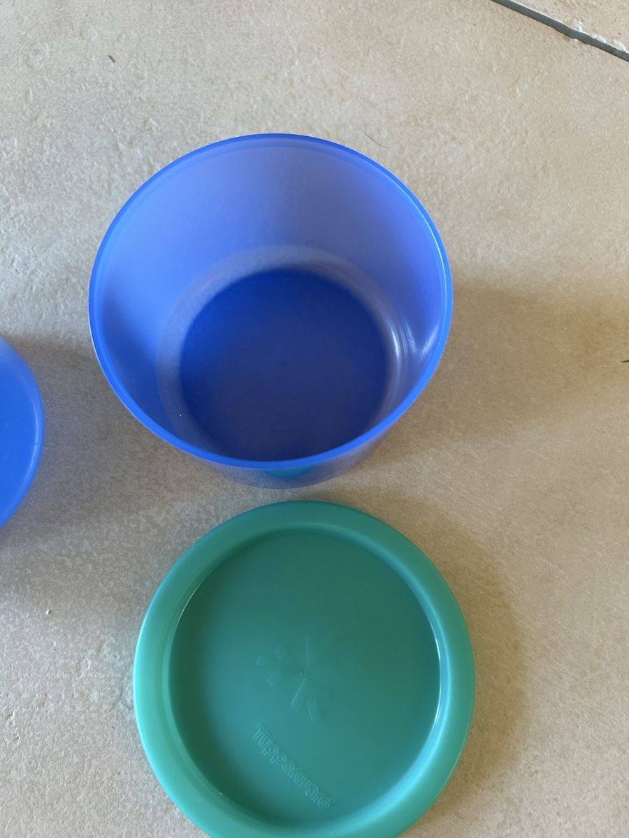 Tupperware Behälter & Ähnliches: Vorratsbehälter das One-Touch Set 600 ml – Gebraucht aus Wallisellen von Aurorasun 1