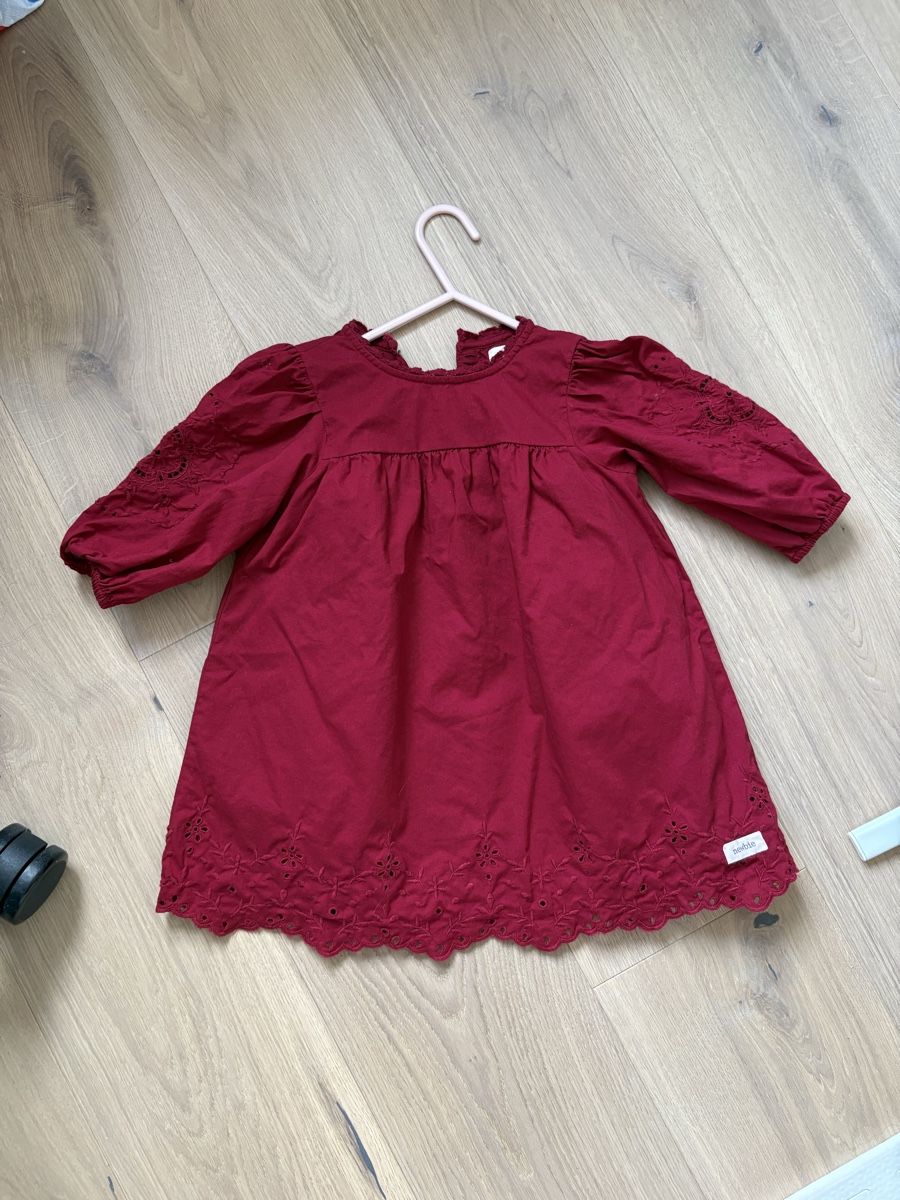 Kleider & Röcke: Newbie Burgundy Dress – Gebraucht aus Zürich von Tanusha