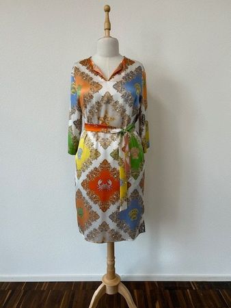 Sommerkleid aus 100% Seide von Mucho Gusto in Gr. S