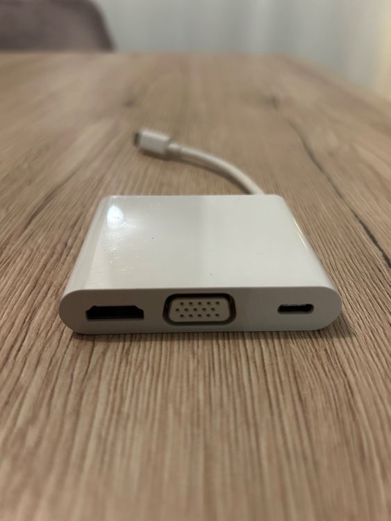 Huawei MateDock 2 Docking Station / Matebook | Kaufen auf Ricardo