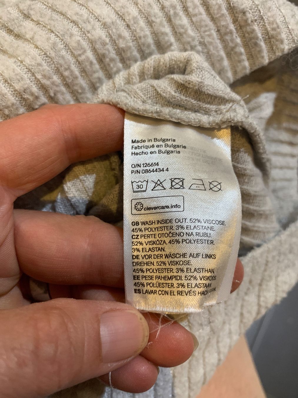 H&M Pullover & Sweatshirts: H&M Kurzer Oversized Pullover hellgrau Gr. 170 – Gebraucht aus Winterthur von amapola 2