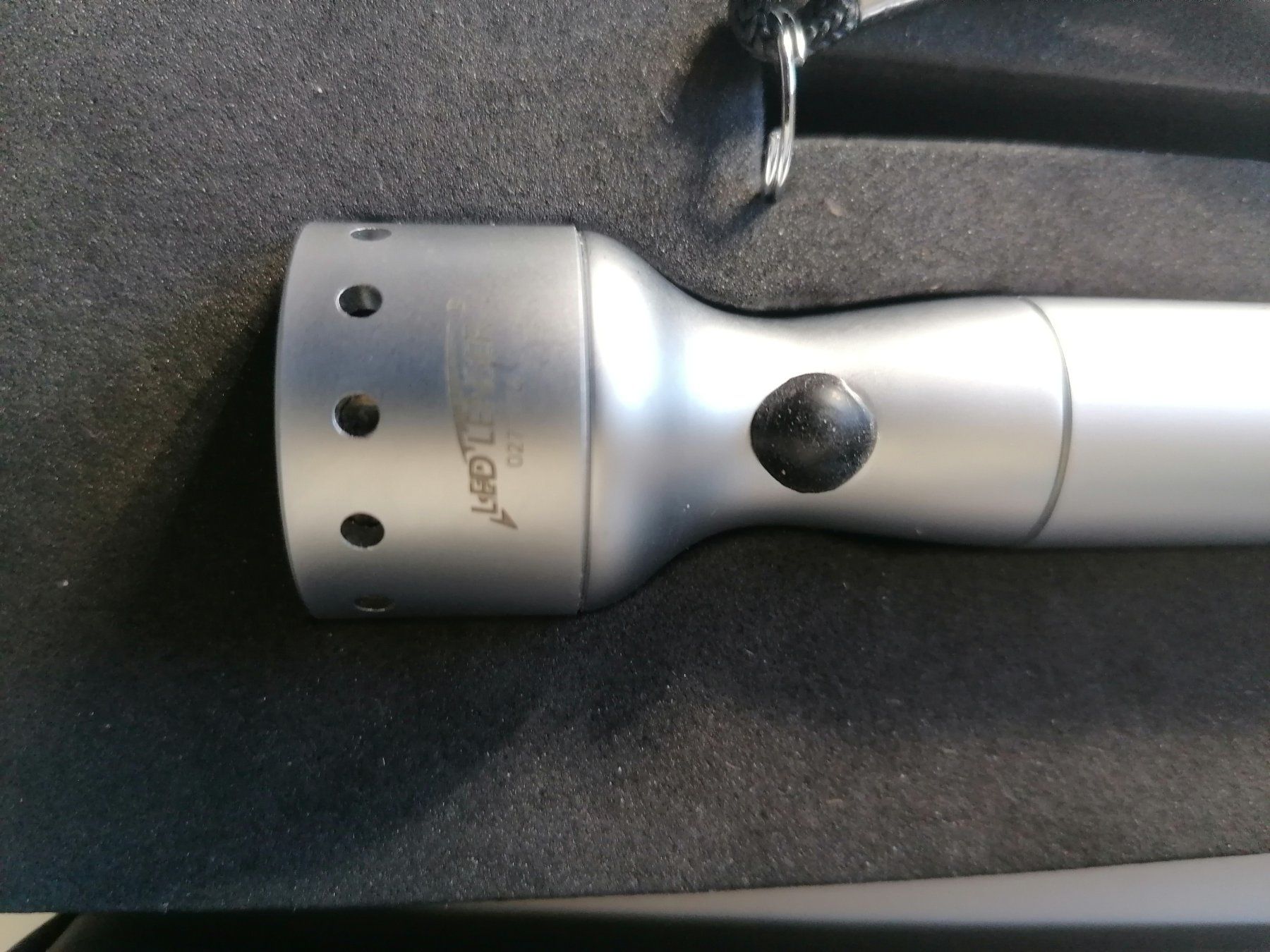Ledlenser Lampade: Taschenlampe LED Lenser Optoelectronics – Nuovo e nell'imballaggio originale da Bottmingen venduto da dah_cfj9 3