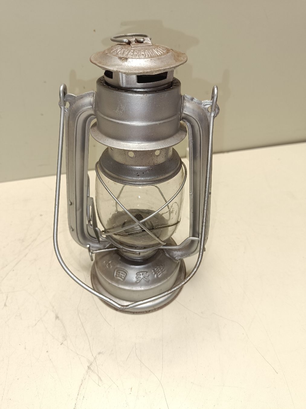 Altro in Decorazioni & Accessori: Antike Petroleumlampe "ever Bright"(em61) – Usato da Künten venduto da Schnaepplihuus 2