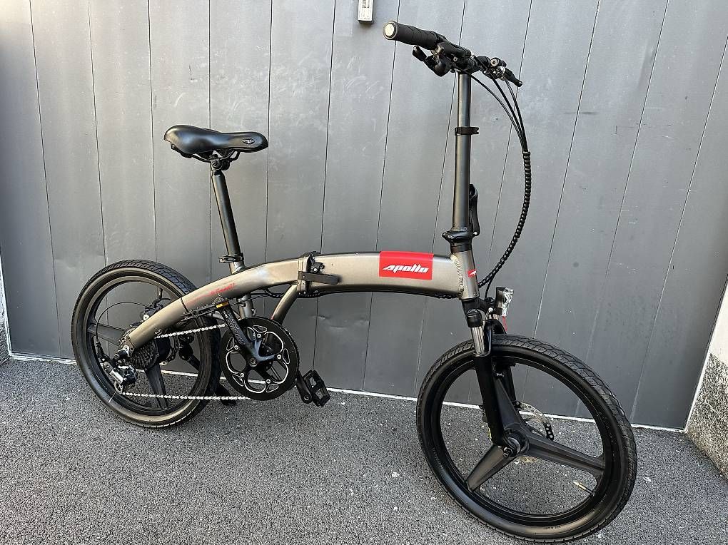 Vélos: Bicicletta pieghevole Apollo 20  – D'occasion à Quartino par DiloUsato