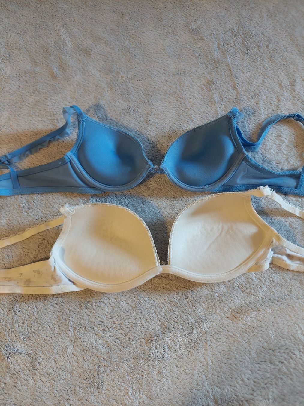 Altra biancheria intima: 2 BHs Damen Grösse 80A – Usato da Bauma venduto da selunchen 1
