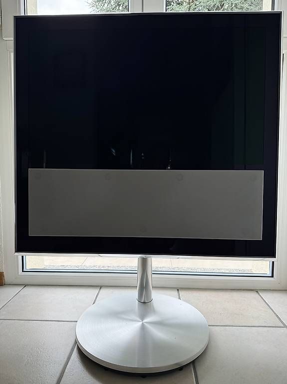 Fernseher: Téléviseur HD BeoVision 10-32 – Gebraucht aus St-Sulpice VD von aviron