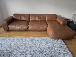 Ledersofa mit Chaiselongue, cognac,