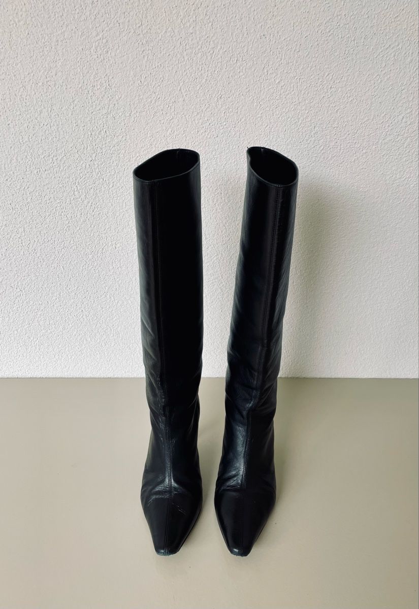 Scarpe da donna: Elegant black leather knee-high boots, size 36 – Usato da Zürich venduto da lan_c7xg 1