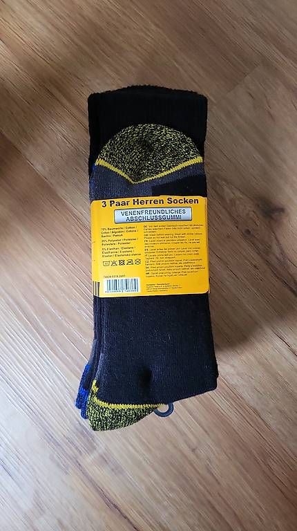 Calze: NEU!!! Herrensocken Gr. 39/42 – Usato da Rorschacherberg venduto da Maku007 1
