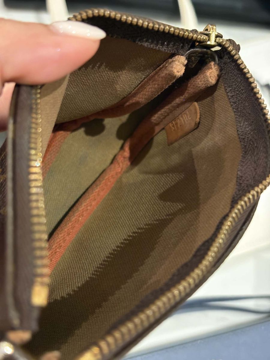 Louis Vuitton Borse da donna: Louis Vuitton mini Pochette Monogram full set – Usato da Widnau venduto da Pukpan_99 7